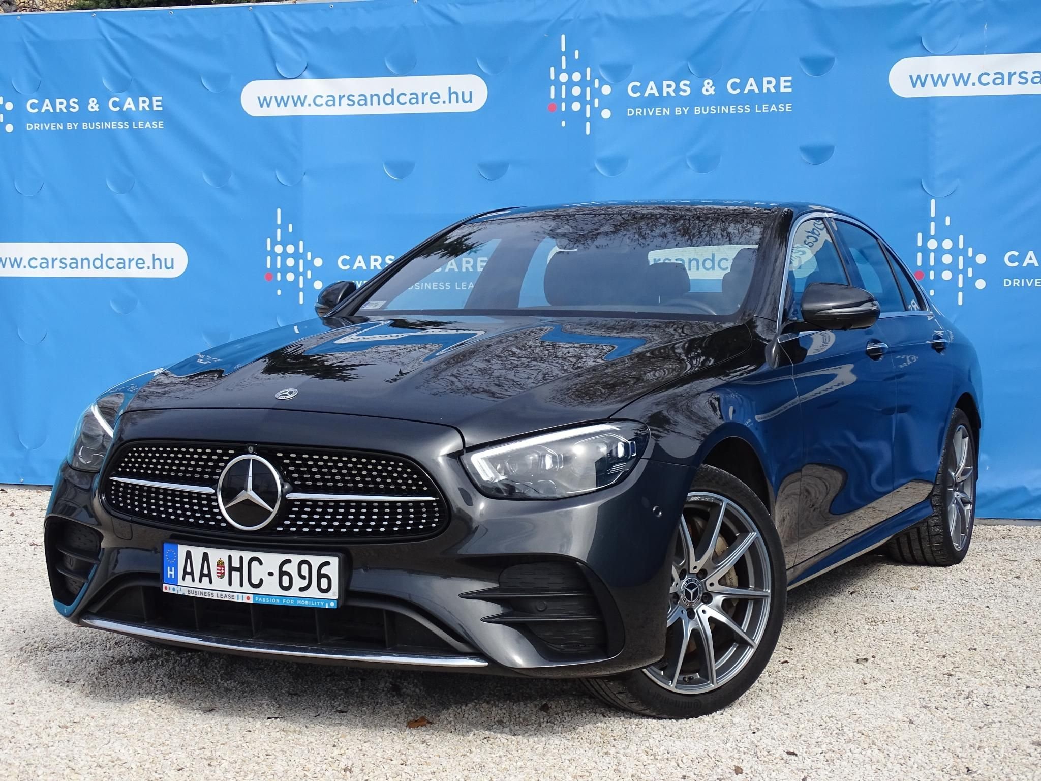 MERCEDES-BENZ E 300