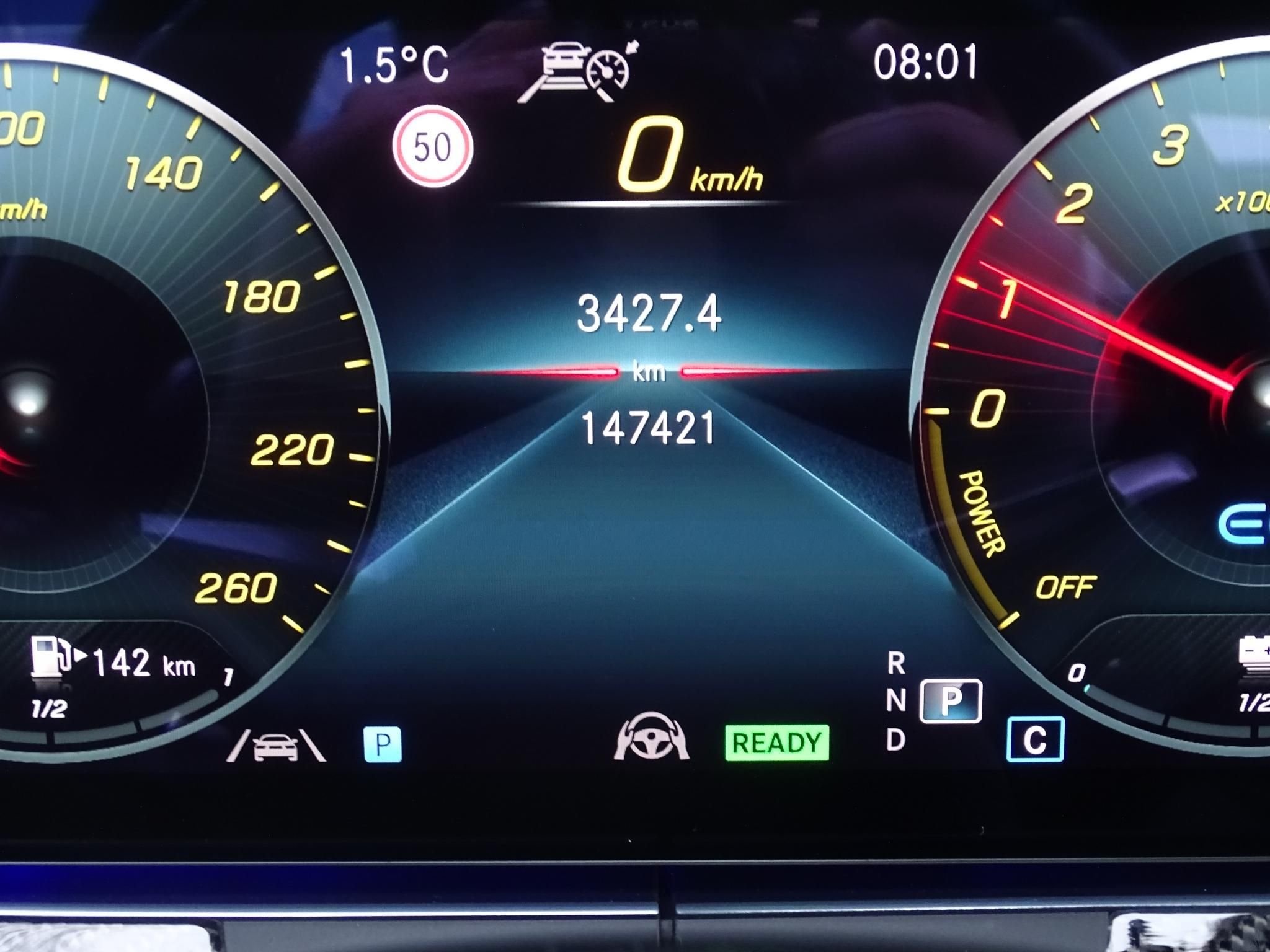 MERCEDES-BENZ E 300