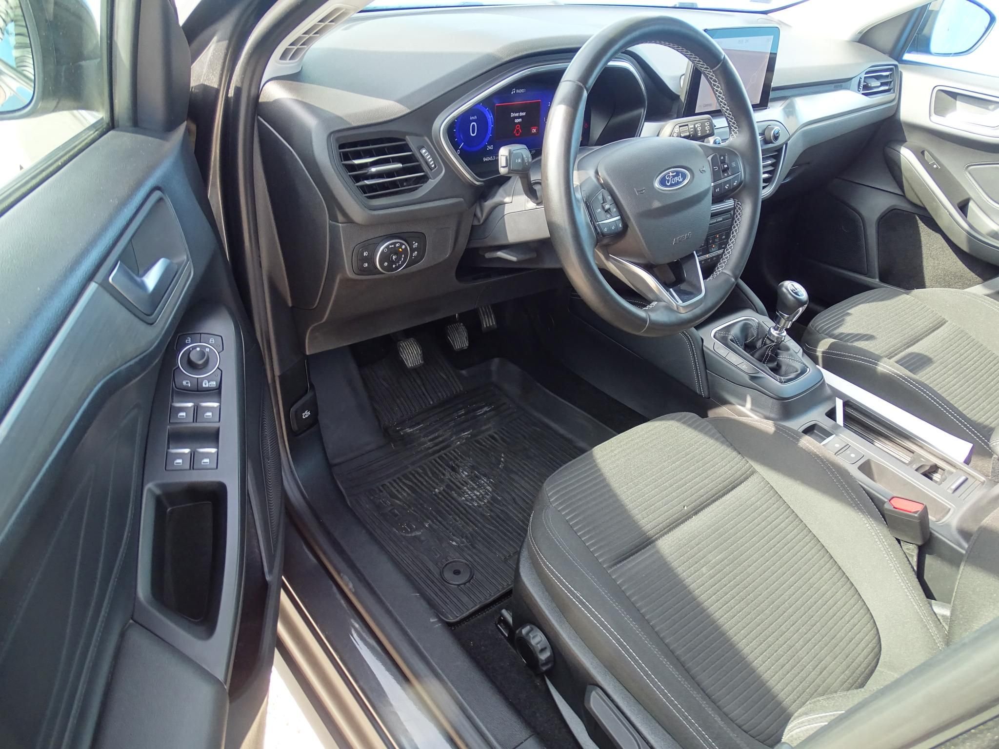 FORD FOCUS