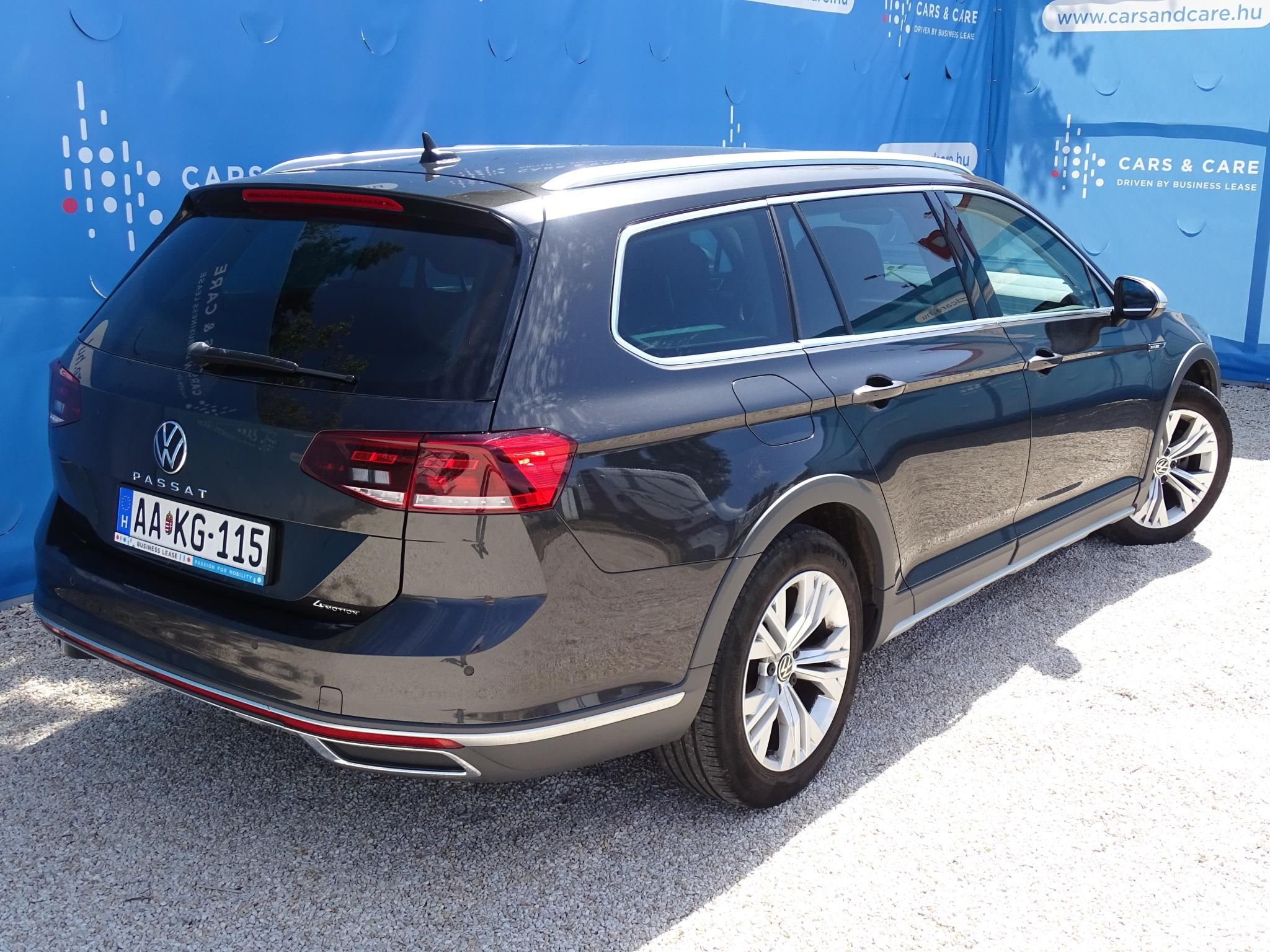 VOLKSWAGEN PASSAT ALLTRACK