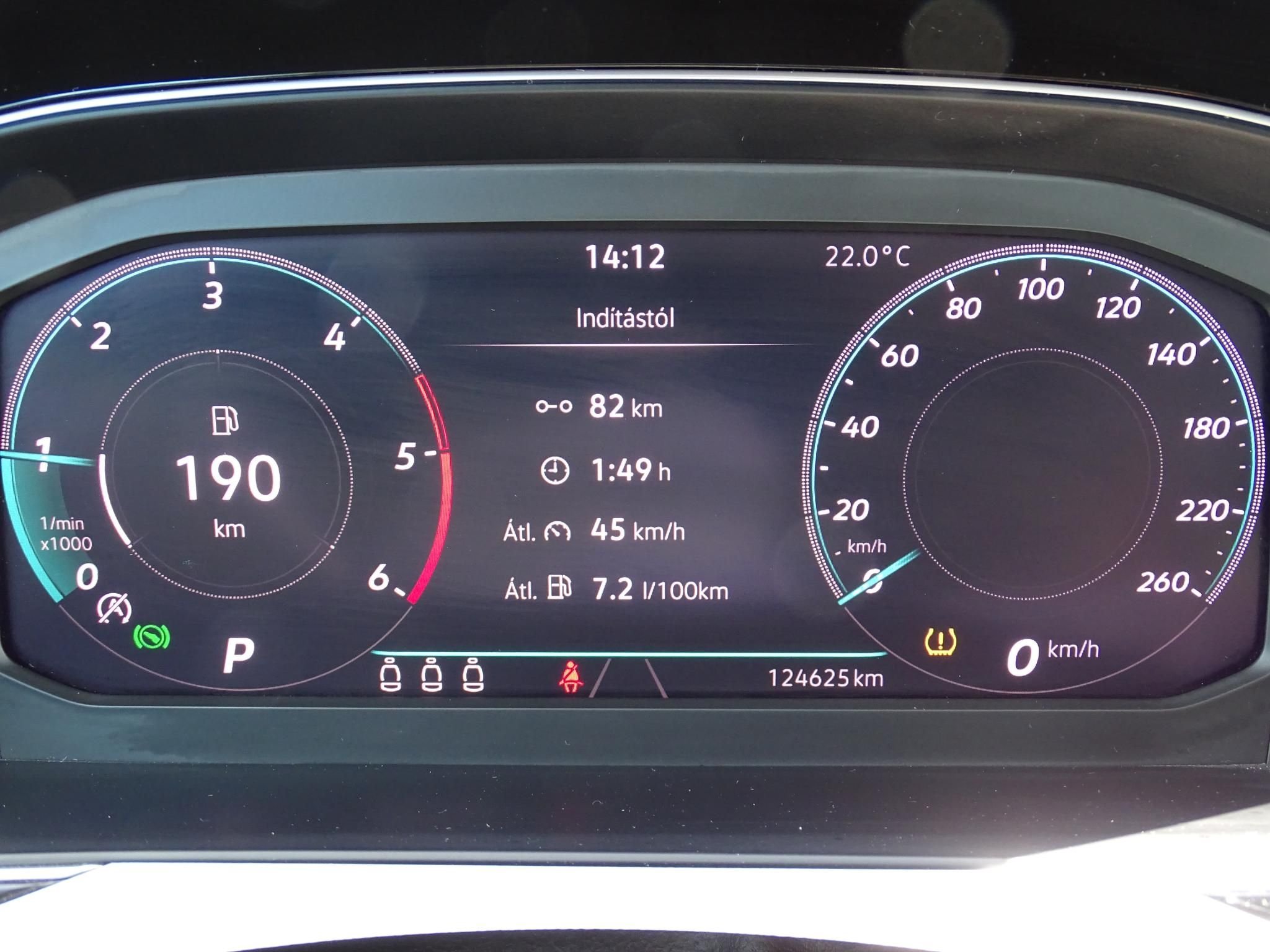 VOLKSWAGEN PASSAT VIII