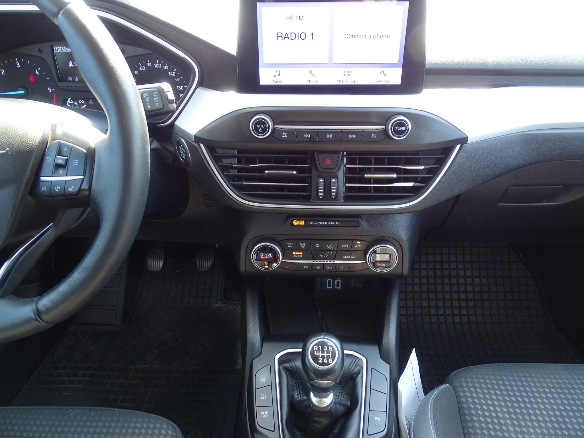 FORD FOCUS