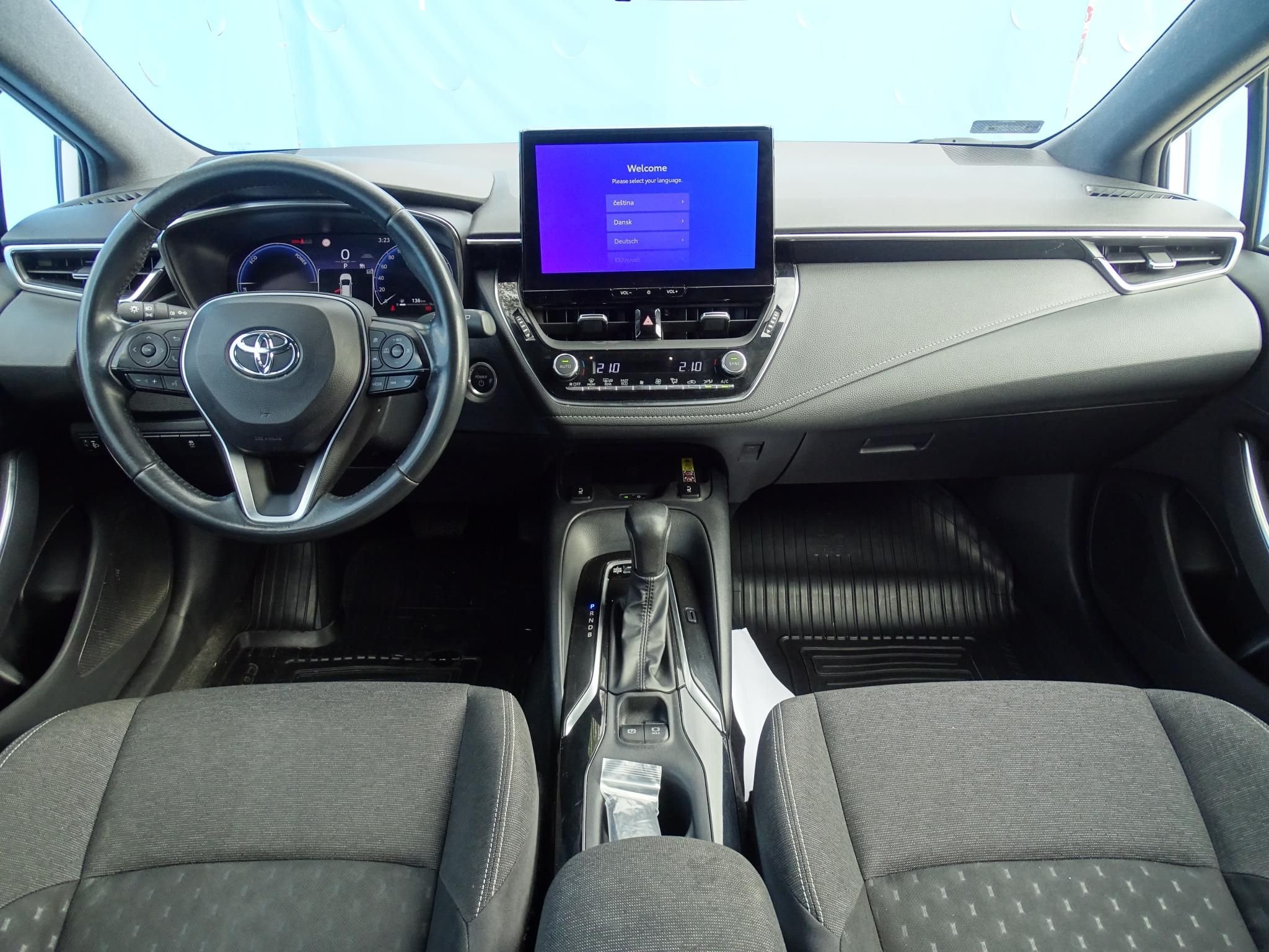 TOYOTA COROLLA