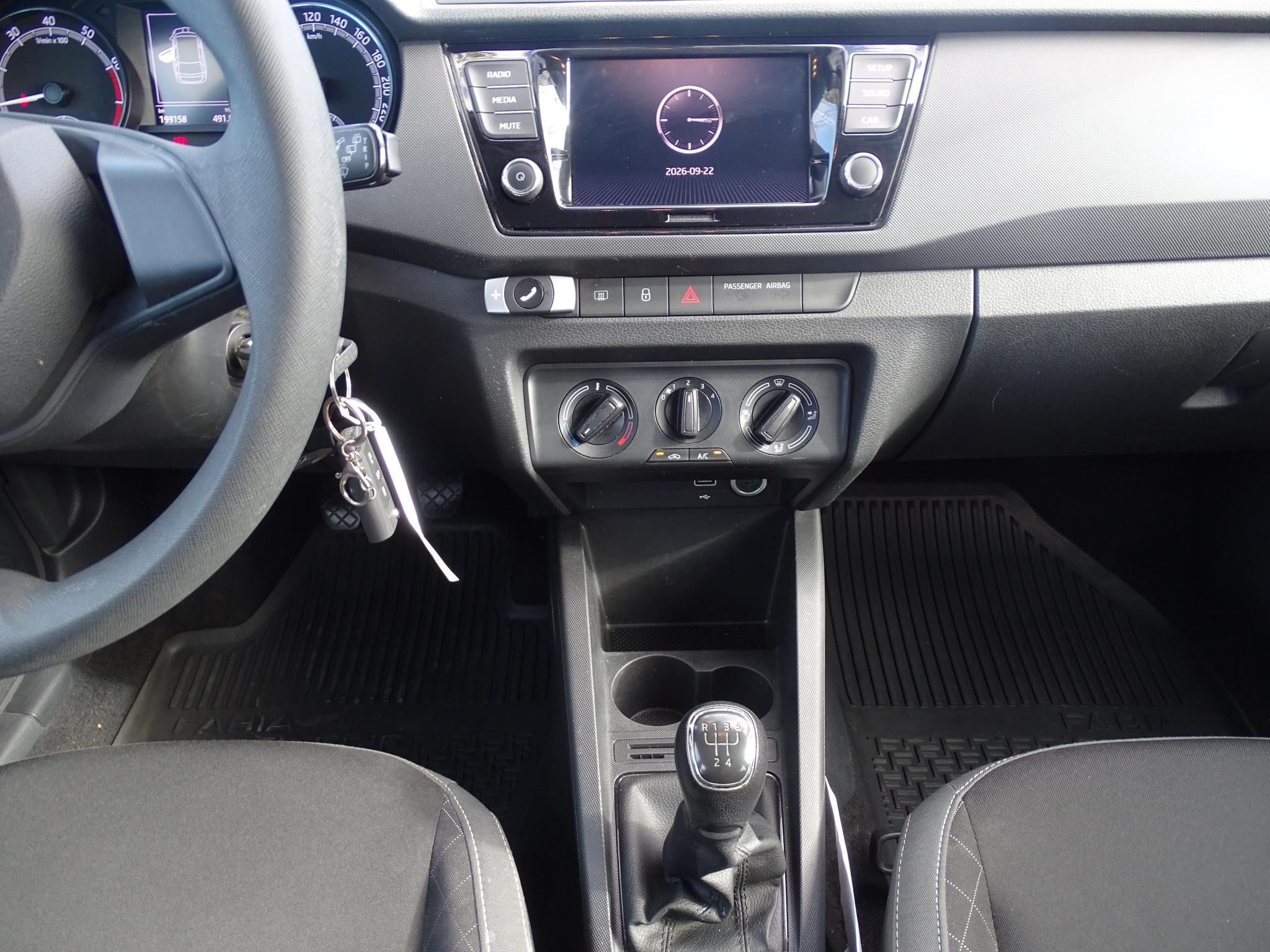 SKODA FABIA