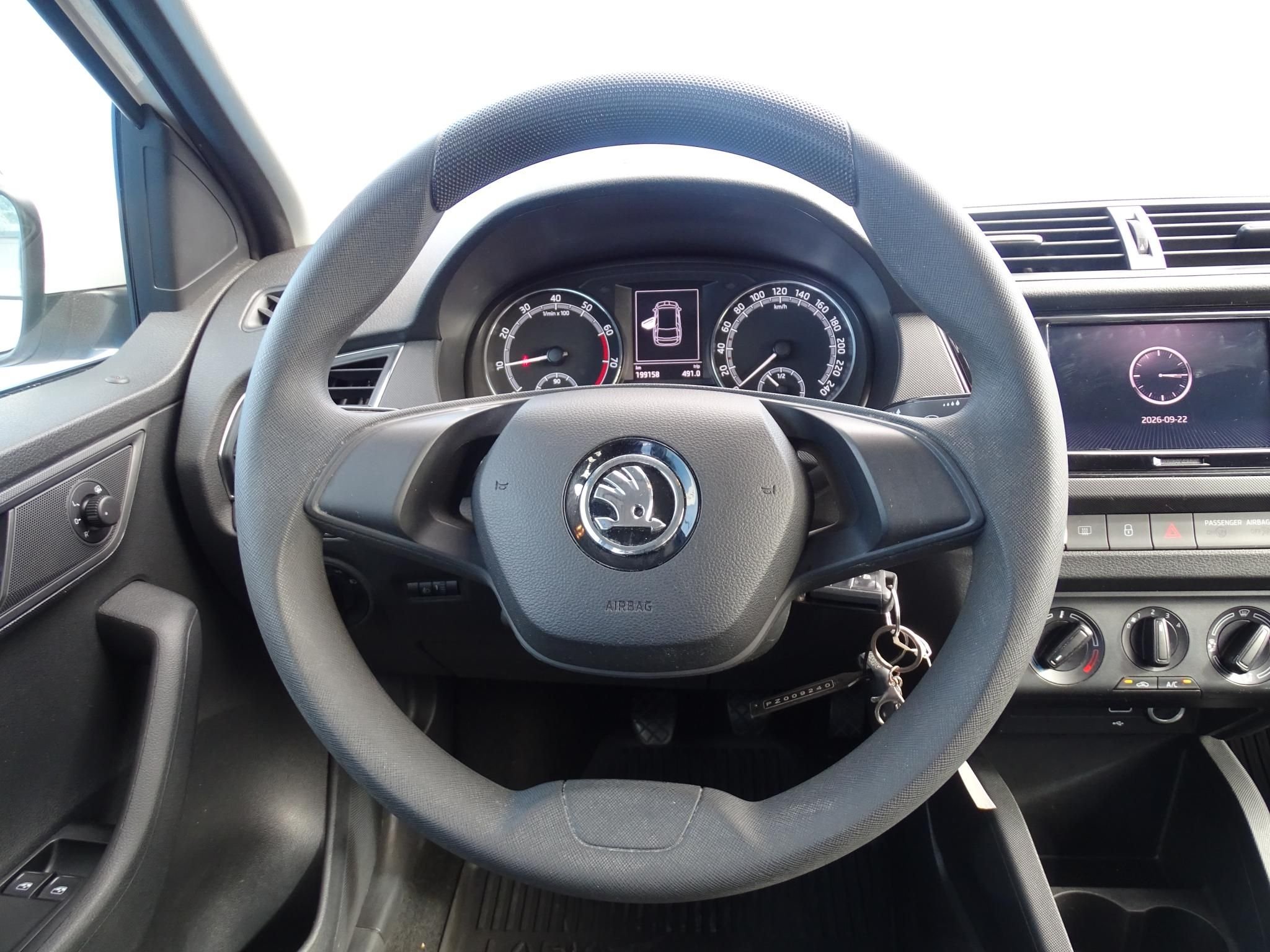 SKODA FABIA