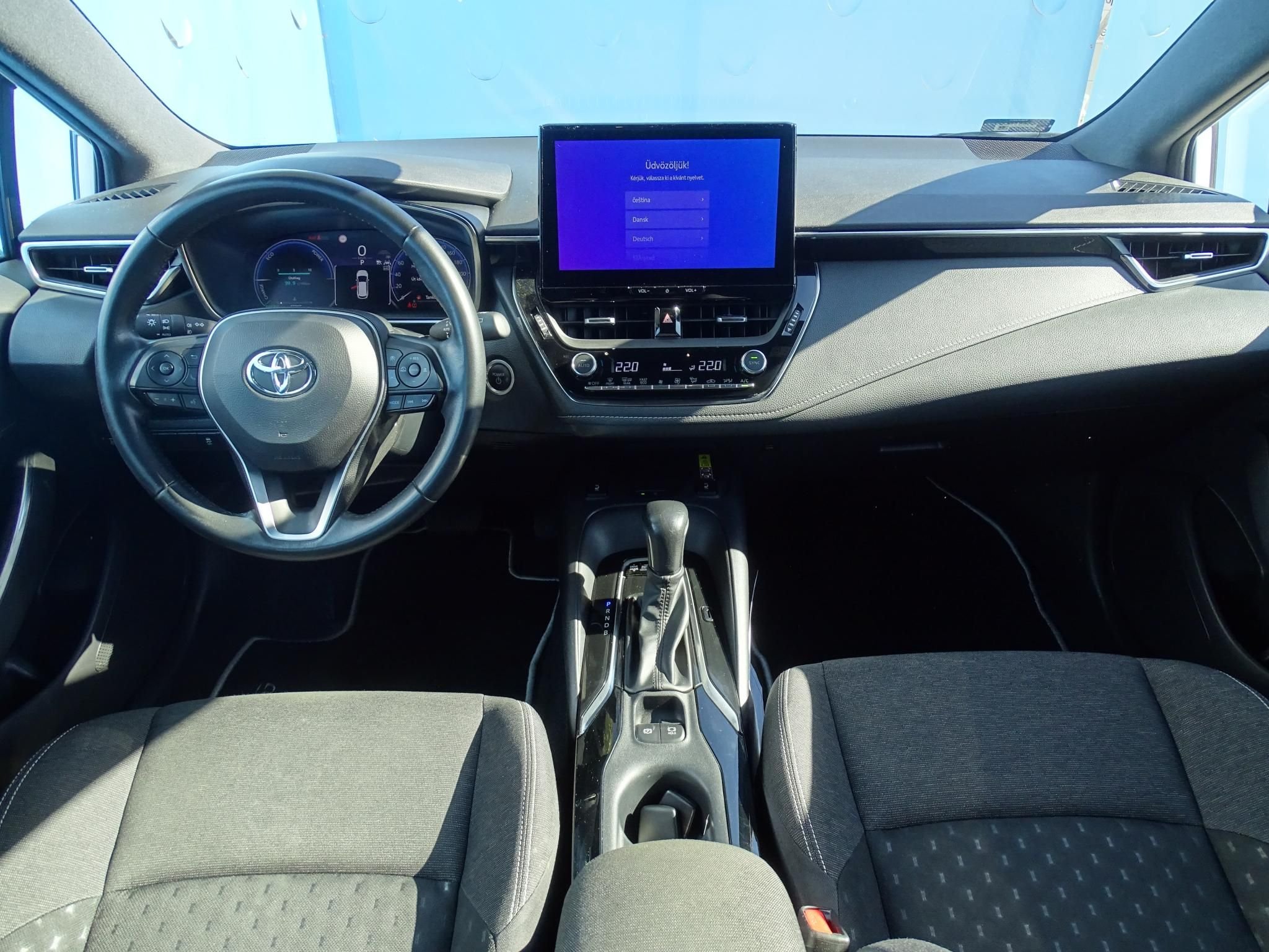 TOYOTA COROLLA
