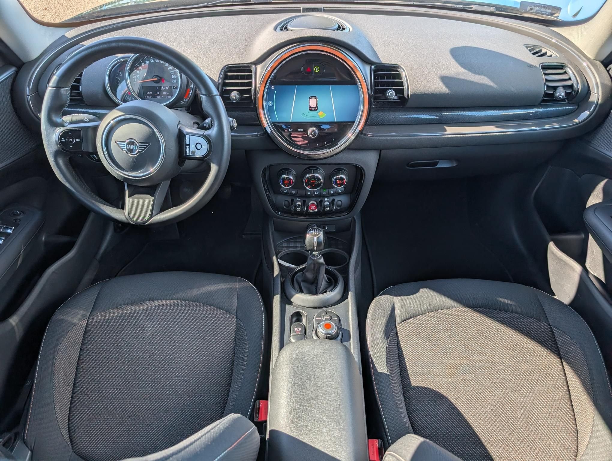 MINI CLUBMAN