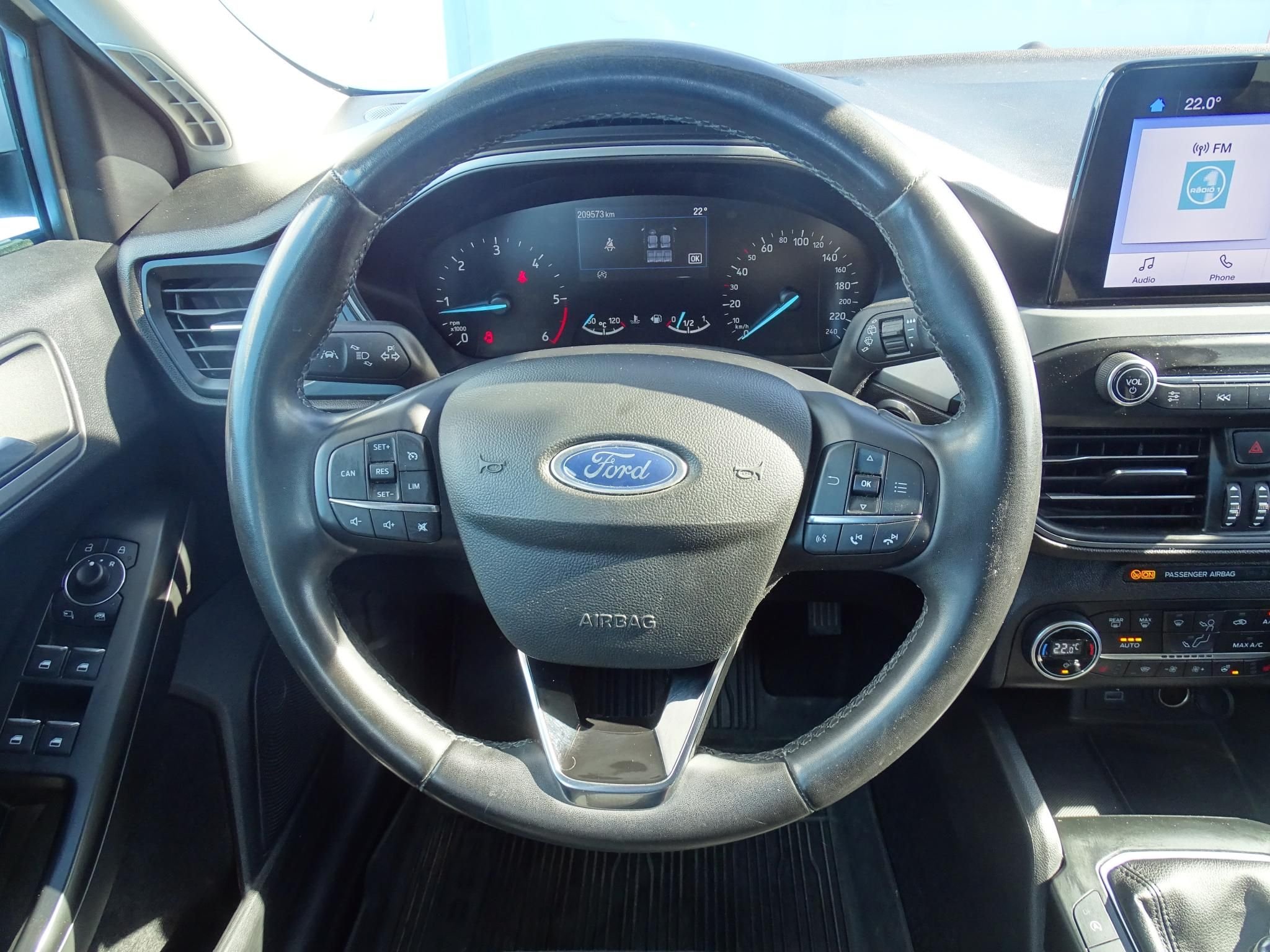 FORD FOCUS