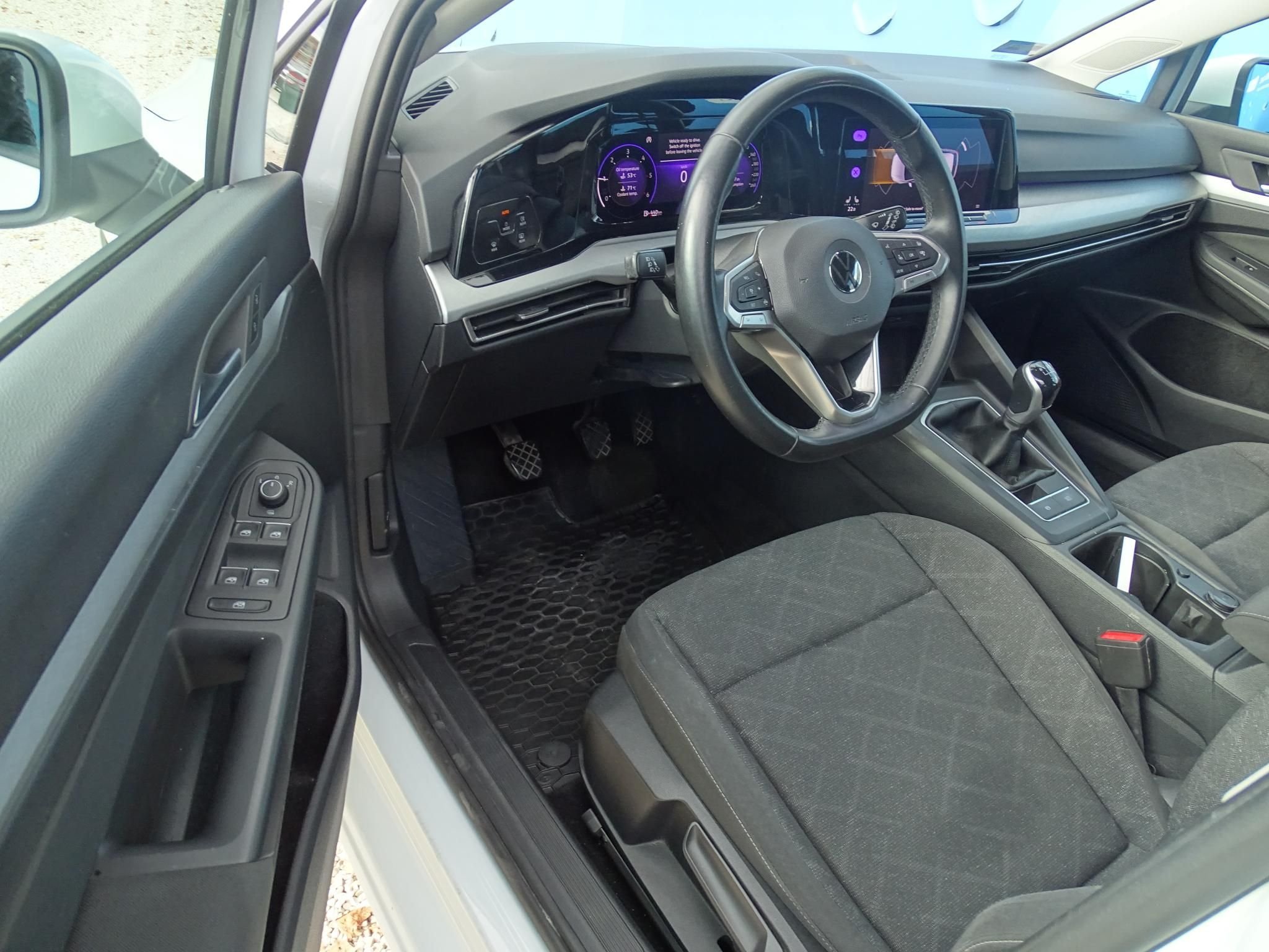 VOLKSWAGEN GOLF VIII