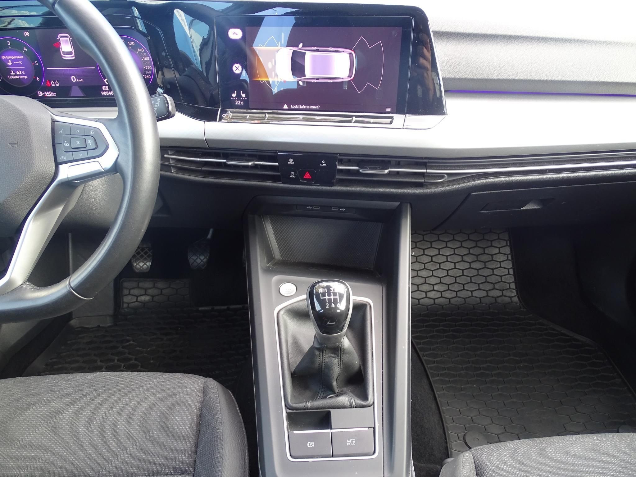 VOLKSWAGEN GOLF VIII