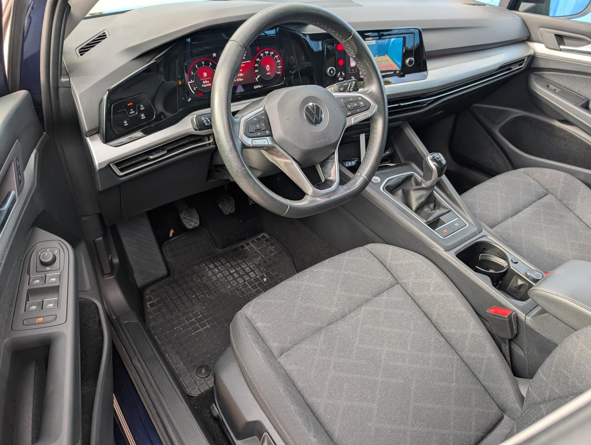 VOLKSWAGEN GOLF VIII