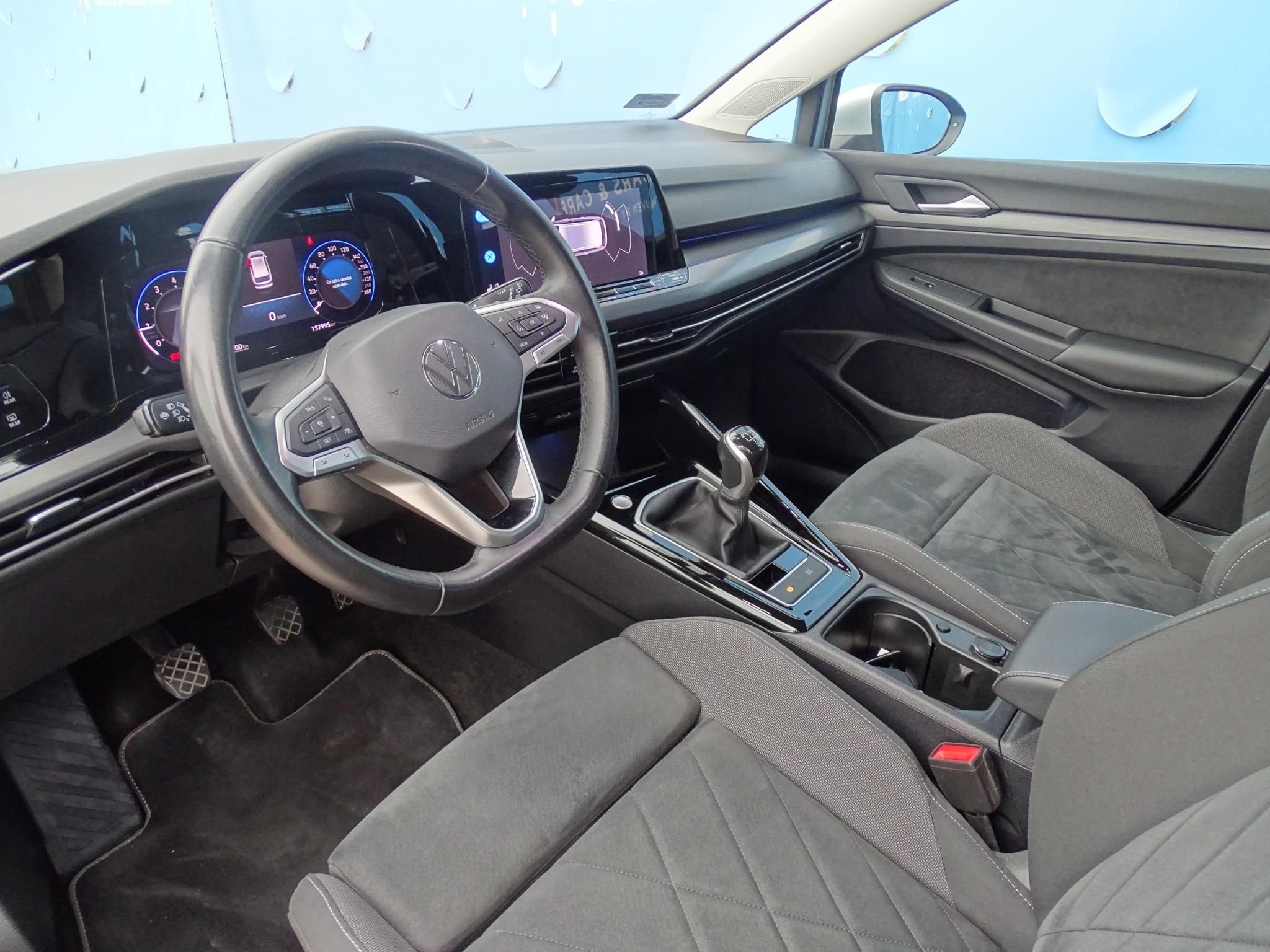 VOLKSWAGEN GOLF VIII