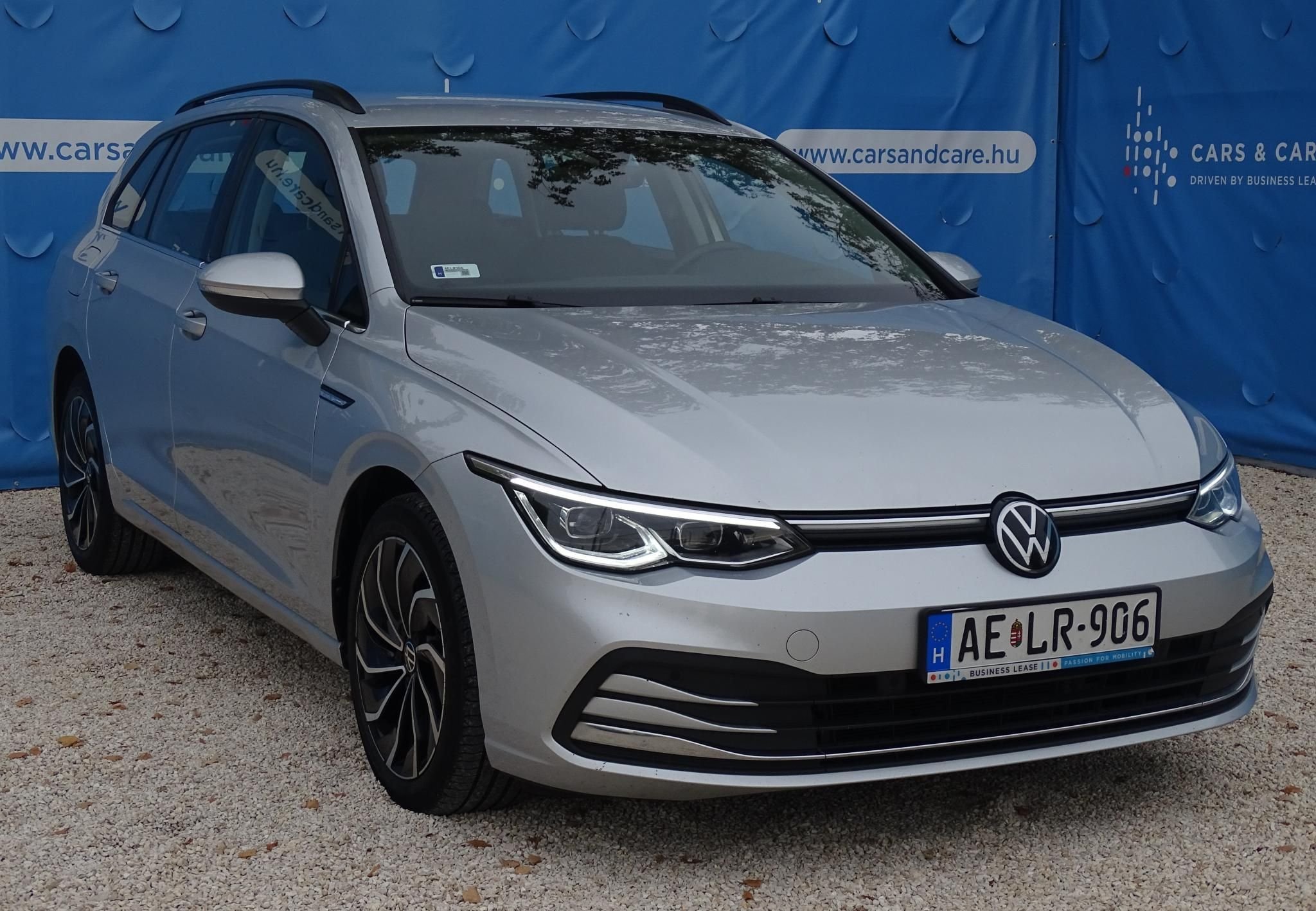 VOLKSWAGEN GOLF VIII