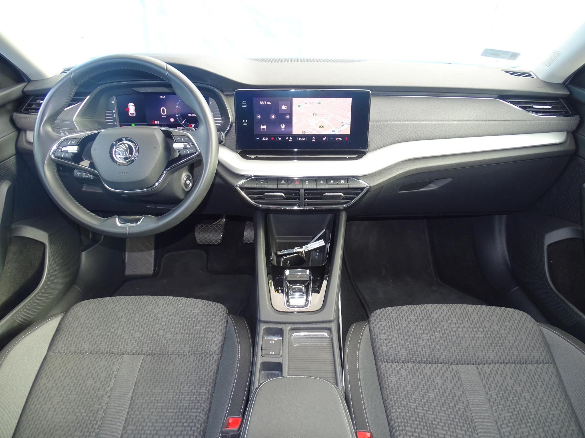 SKODA OCTAVIA