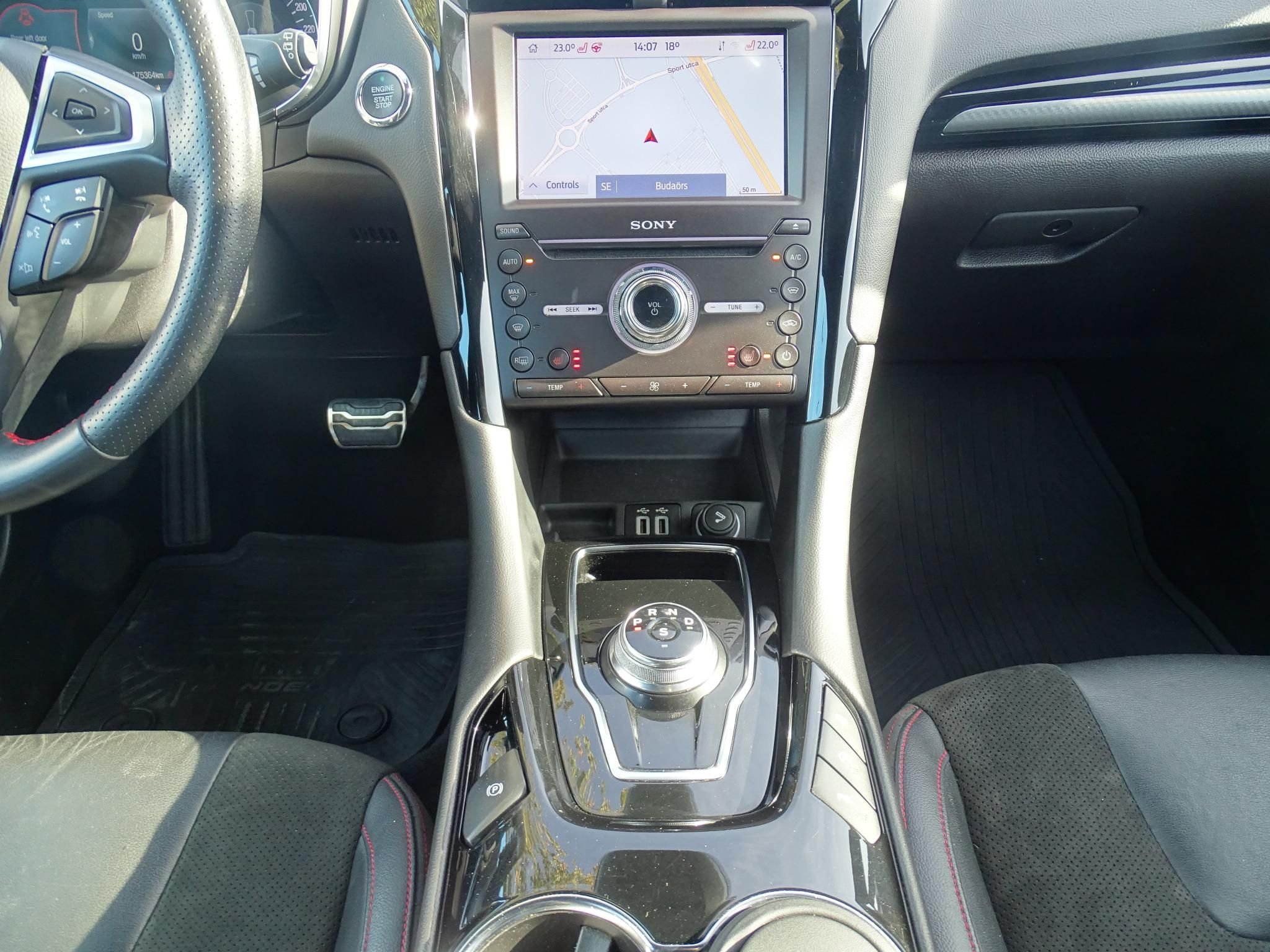 FORD MONDEO