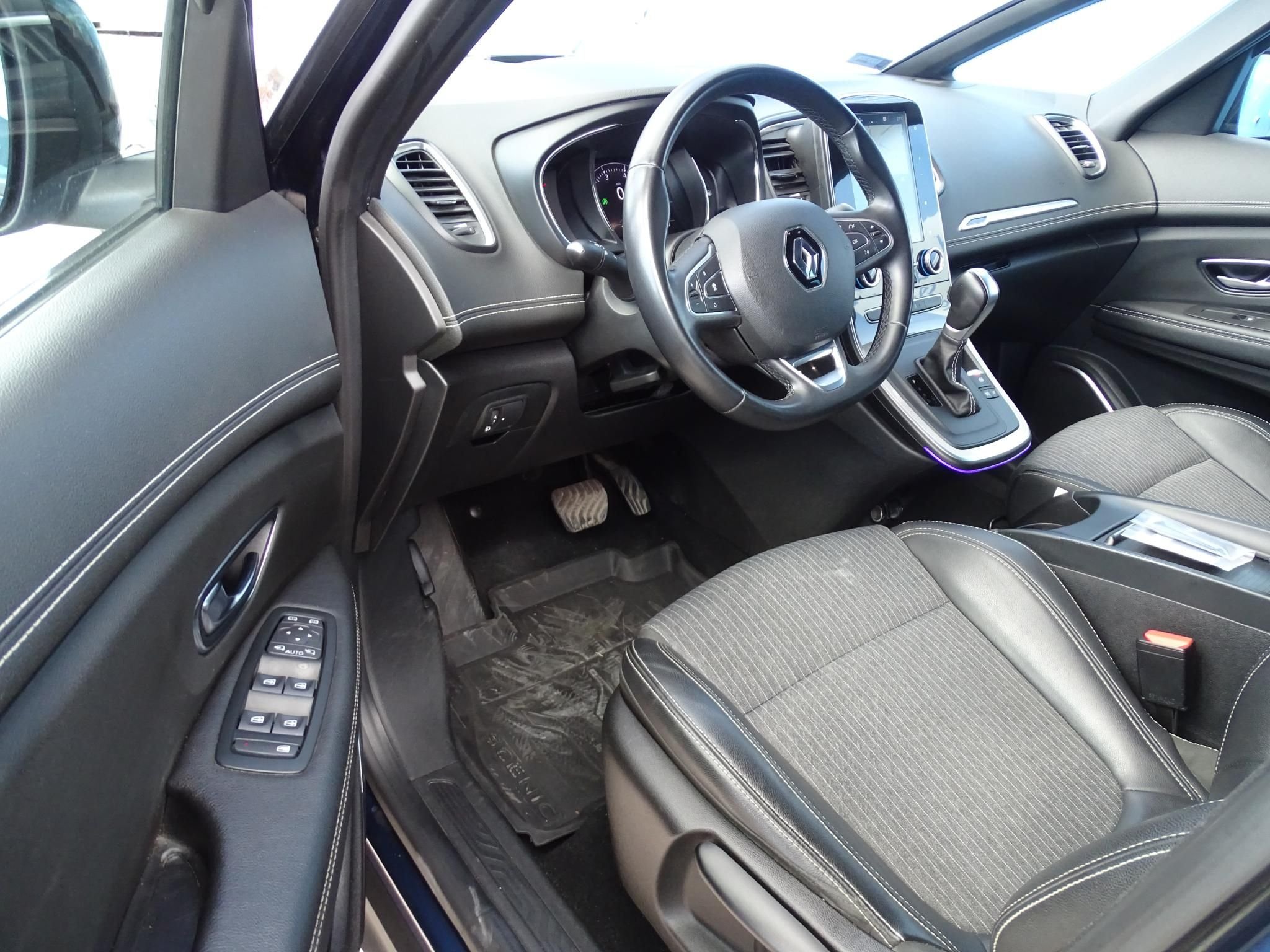 RENAULT GRAND SCENIC